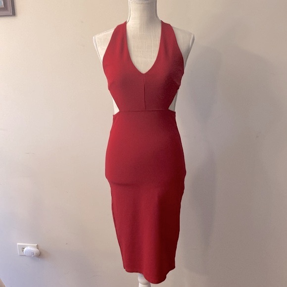 A’Gaci woman’s cut out stringy spaghetti strap back, zipper closure red dress - Picture 3 of 14